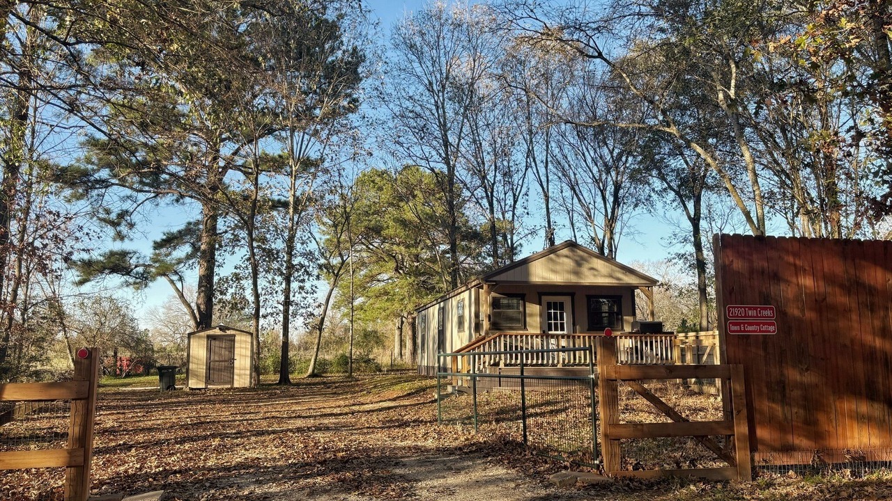 Photo of Outdoor in Montgomery