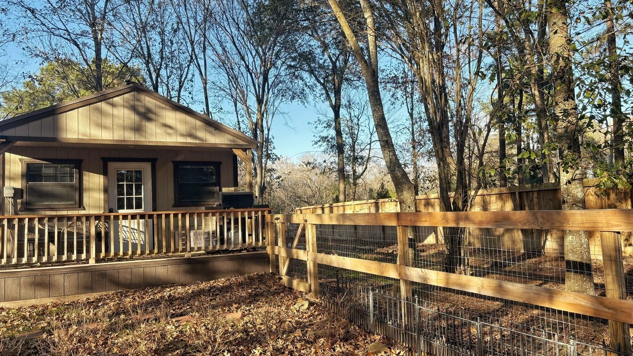 Photo of Outdoor in Montgomery