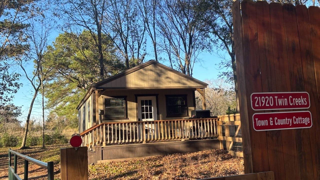 Photo of Outdoor in Montgomery