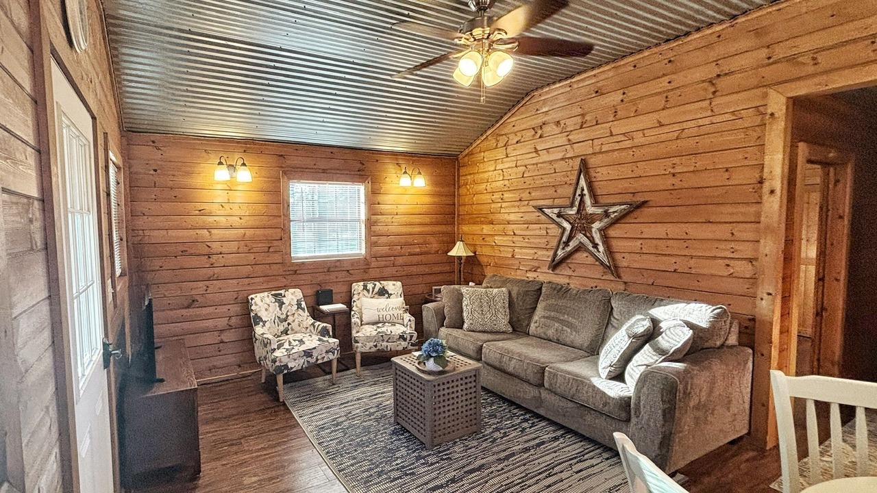 Photo of Livingroom in Montgomery