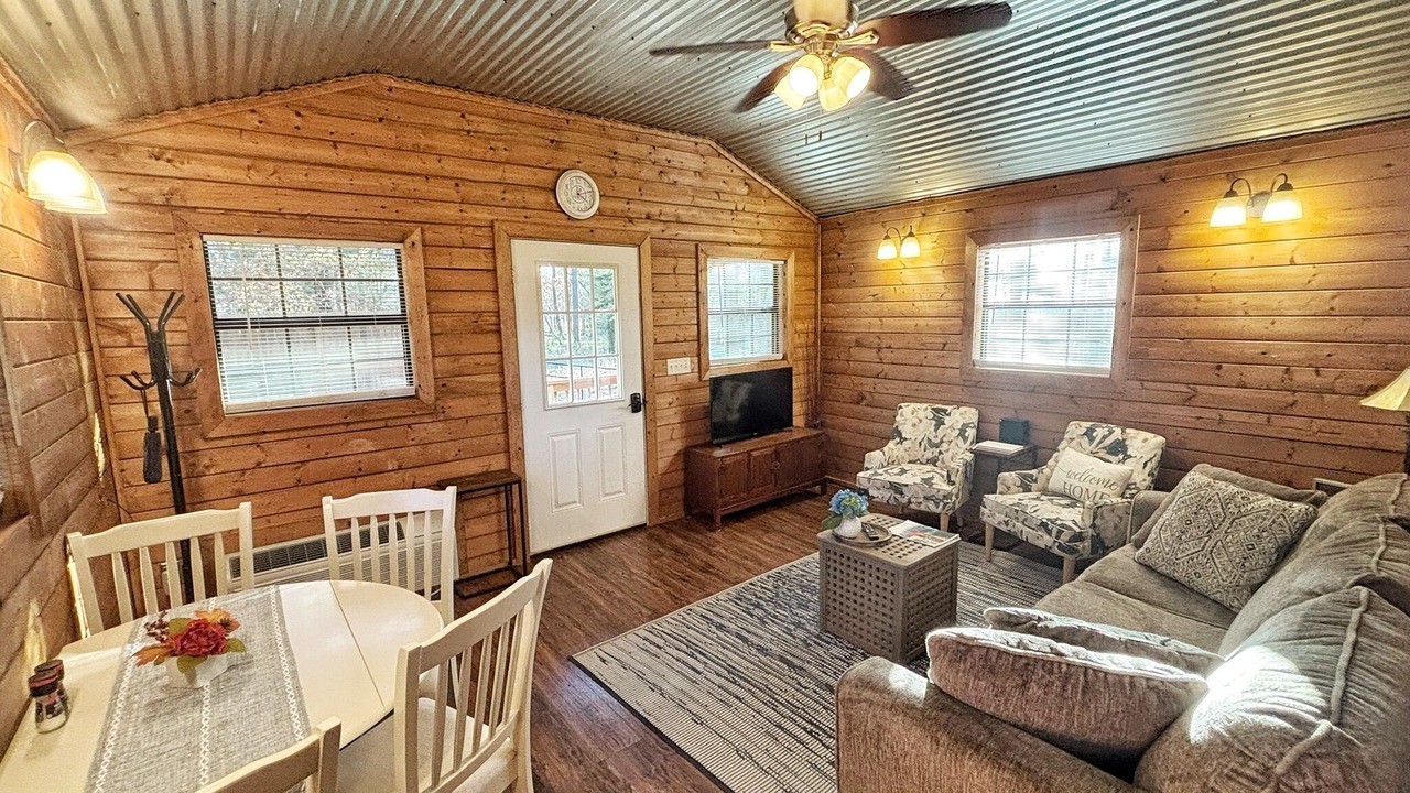 Photo of Livingroom in Montgomery