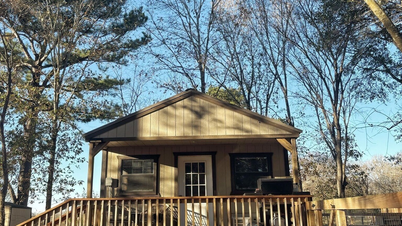 Photo of Outdoor in Montgomery