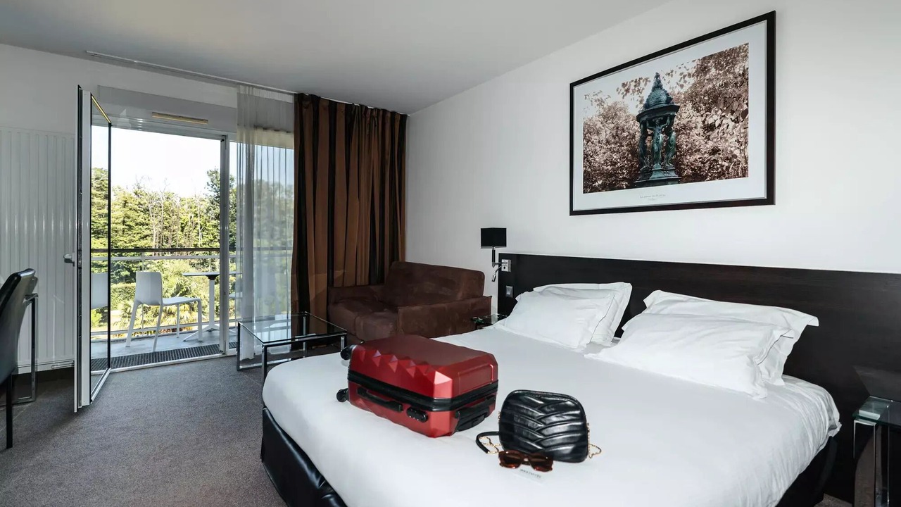 Photo of Bedroom in Carquefou