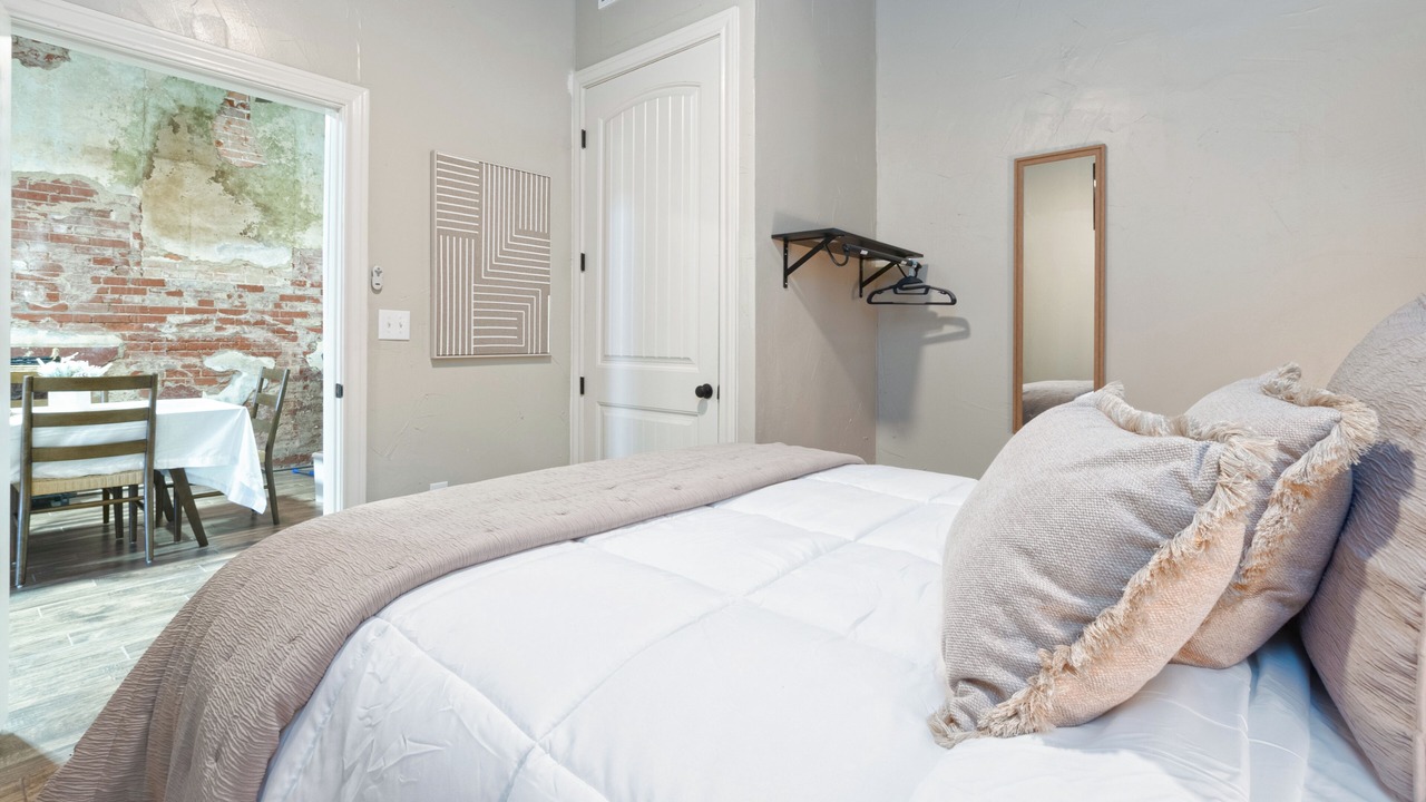 Photo of Bedroom in Baird