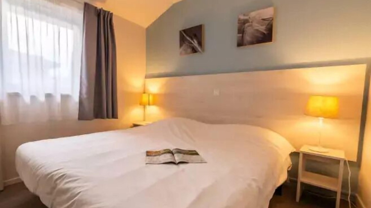 Photo of Bedroom in Forges-les-Eaux