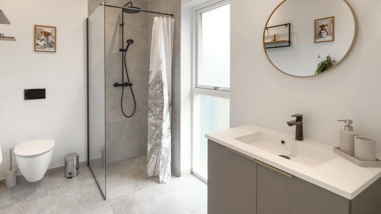 Photo of Bathroom in Femmøller