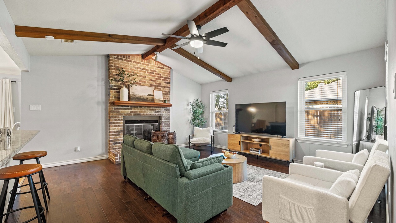 Photo of Livingroom in Denton
