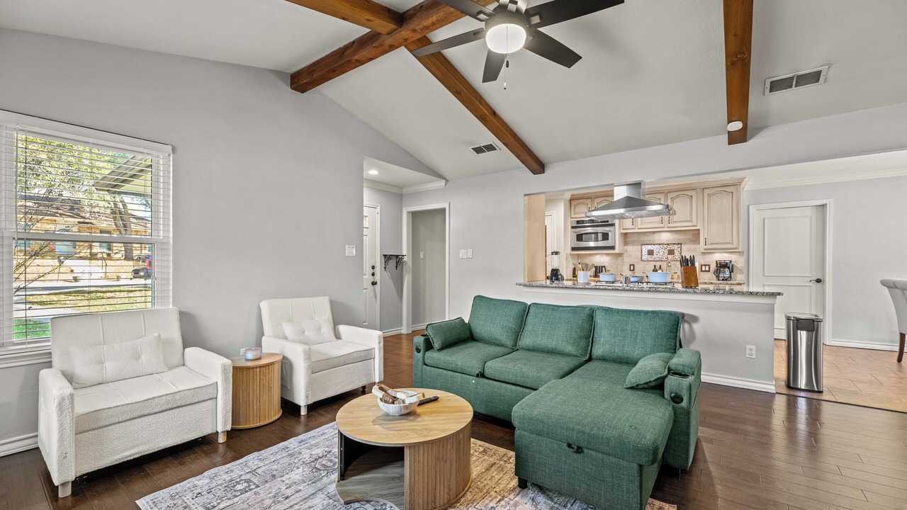 Photo of Livingroom in Denton