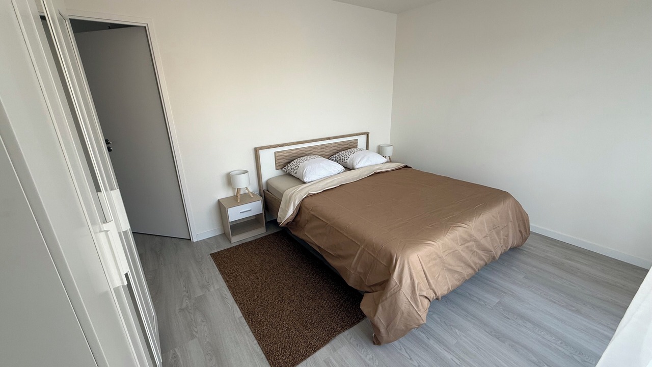 Photo of Bedroom in Centre Ville Rive Gauche