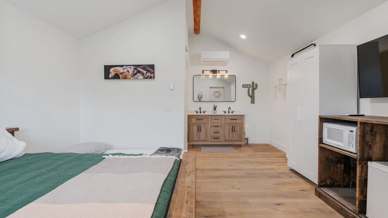 Photo of Bedroom in St. Charles