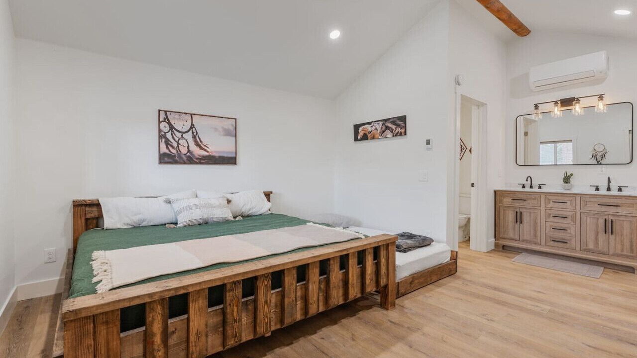 Photo of Bedroom in St. Charles