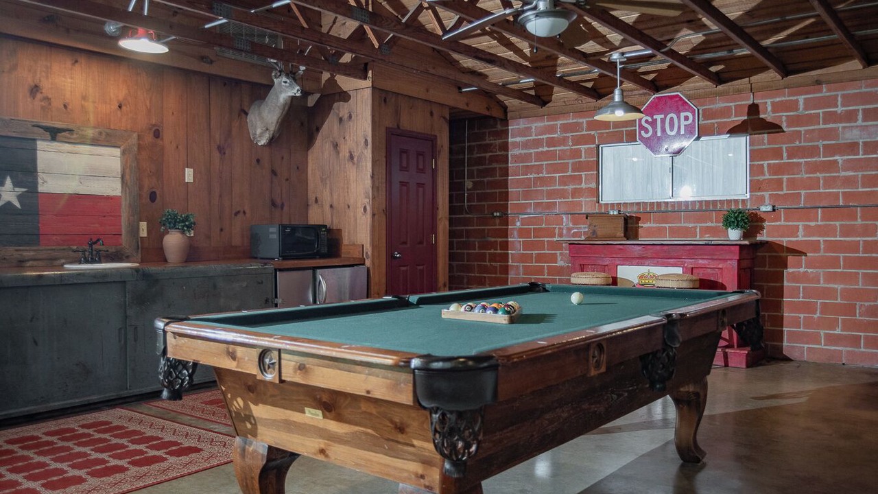 Photo of Bedroom in McQueeney