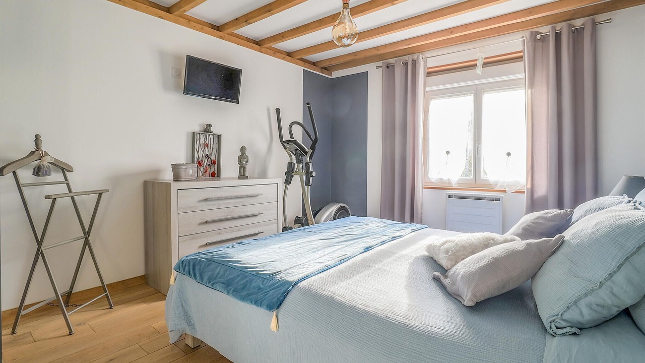 Photo of Others in Eringhem