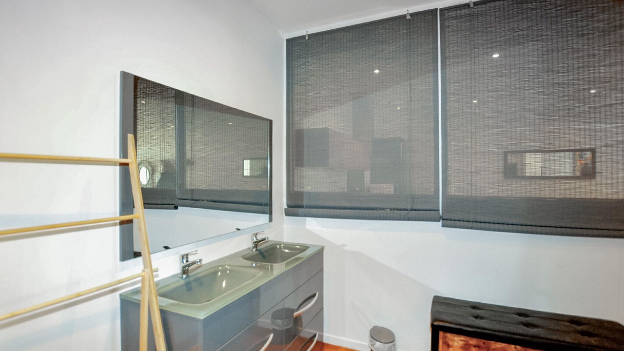 Photo of Bathroom in Le Somail