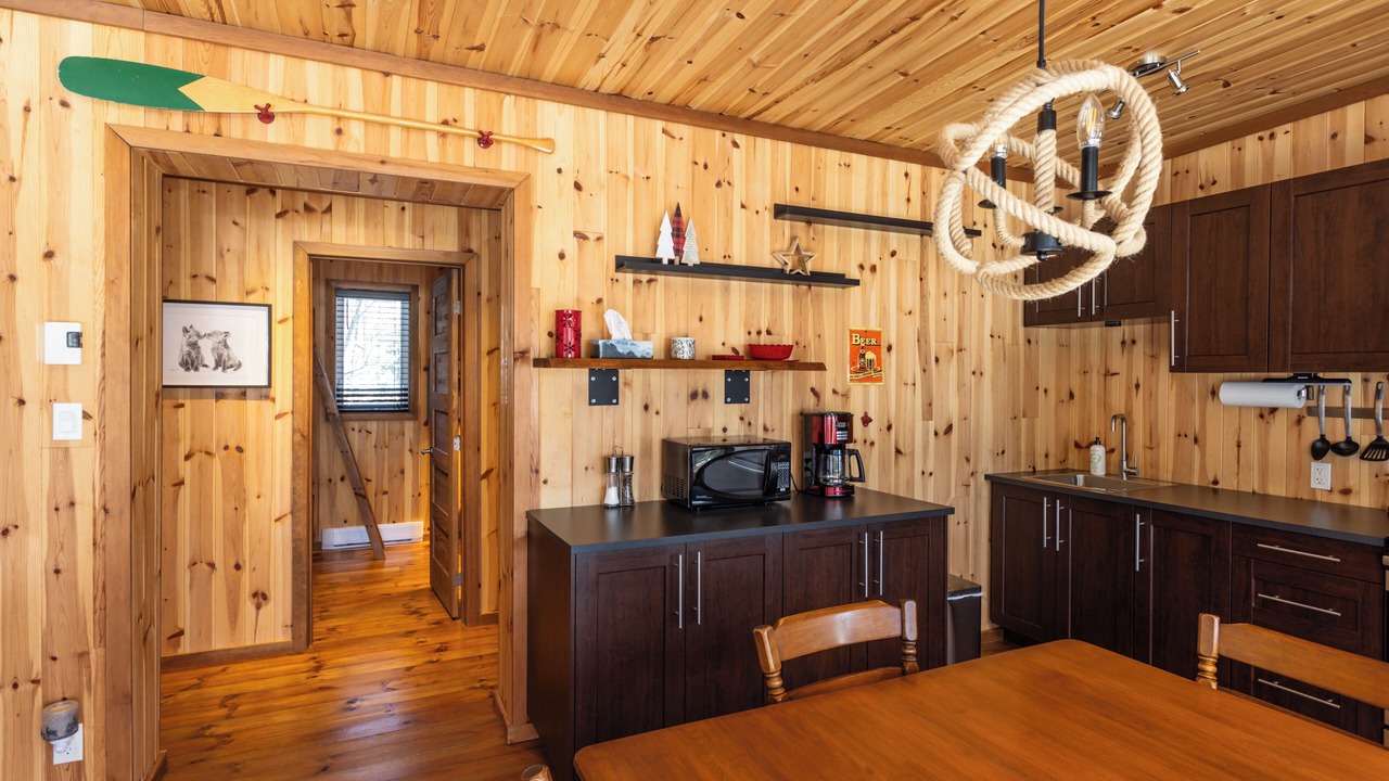 Photo of Kitchen in Riviere-a-Pierre