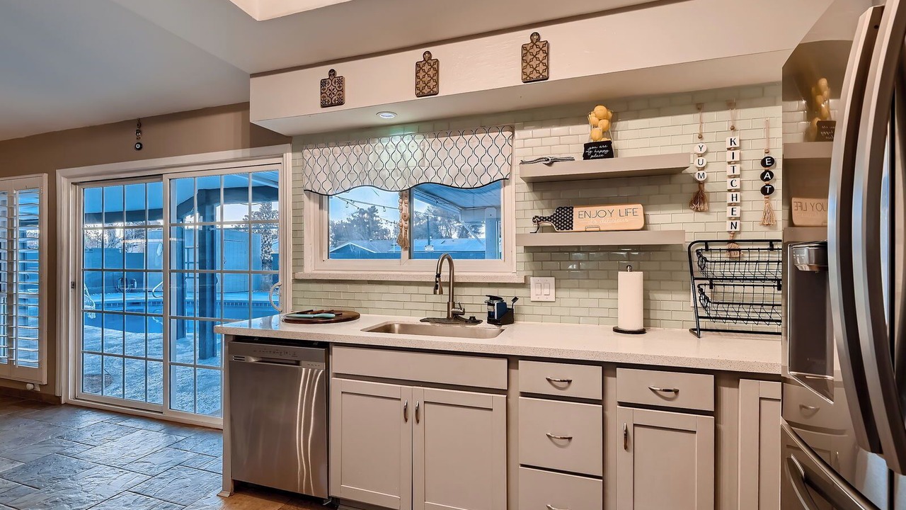 Photo of Kitchen in Paradise