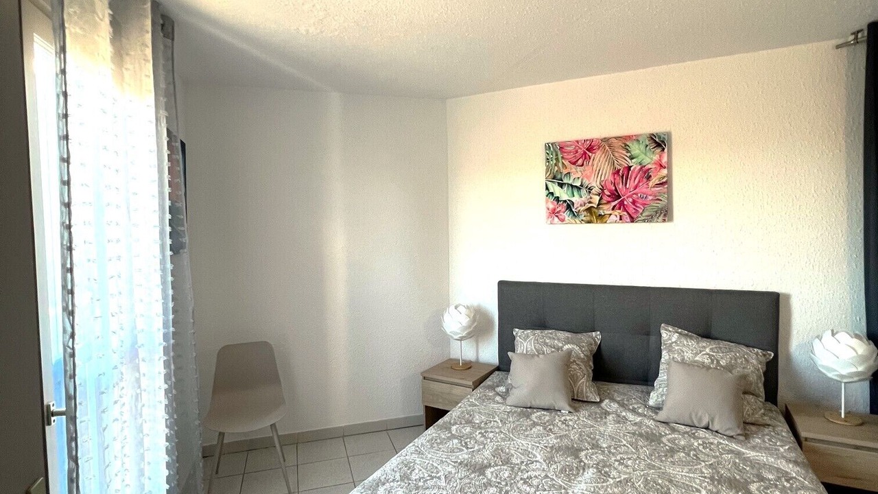 Photo of Bedroom in Les Hauts de Canet