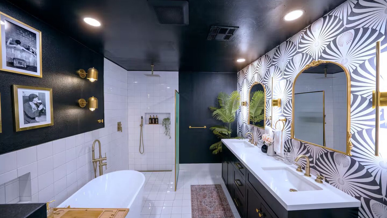 Photo of Bathroom in Dobson Ranch