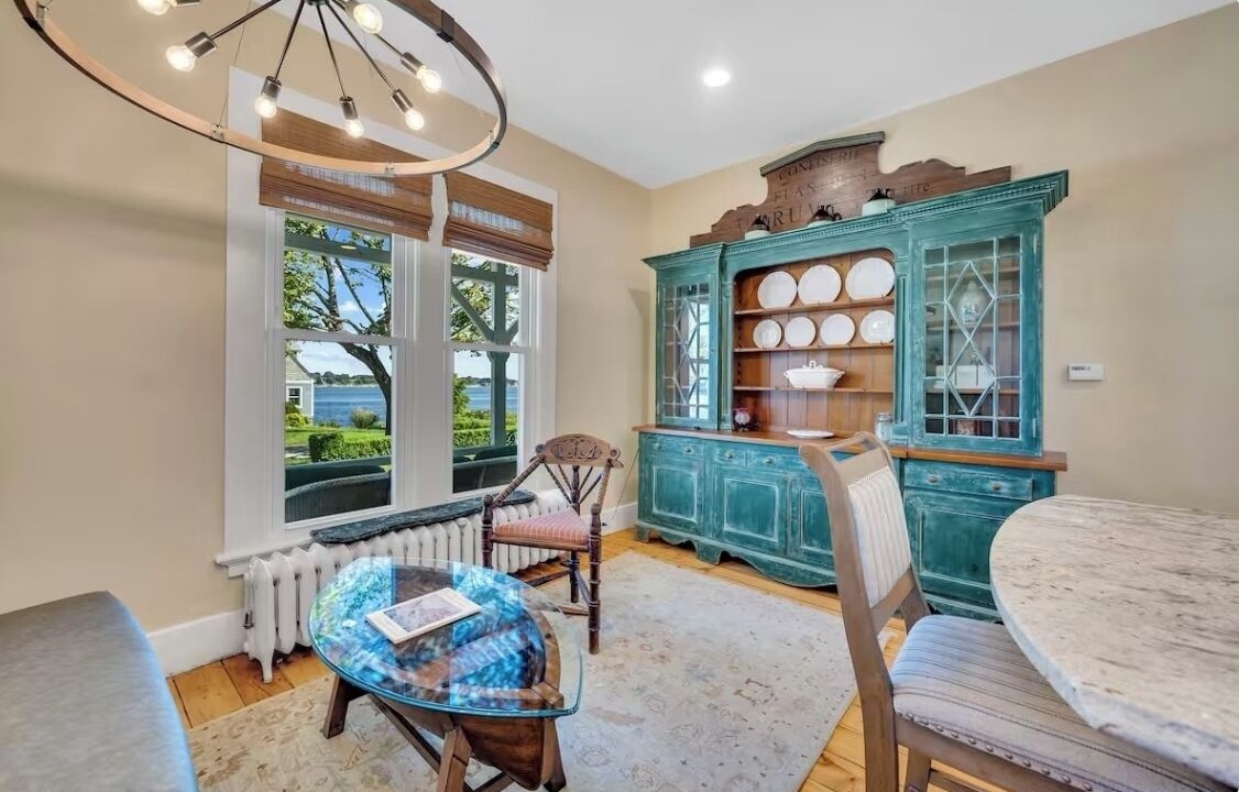 Photo of Others in New London