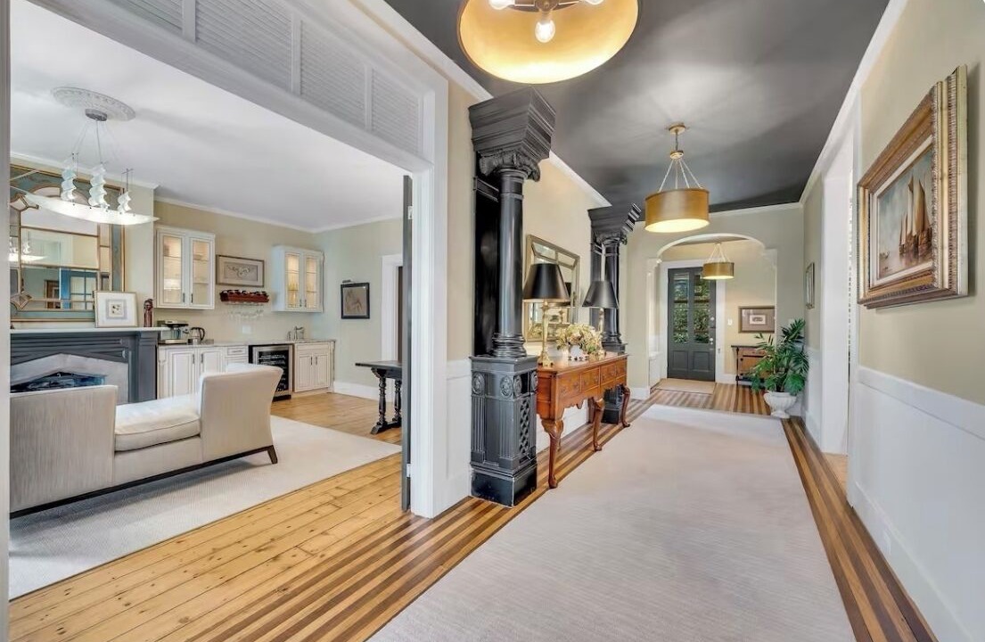 Photo of Others in New London