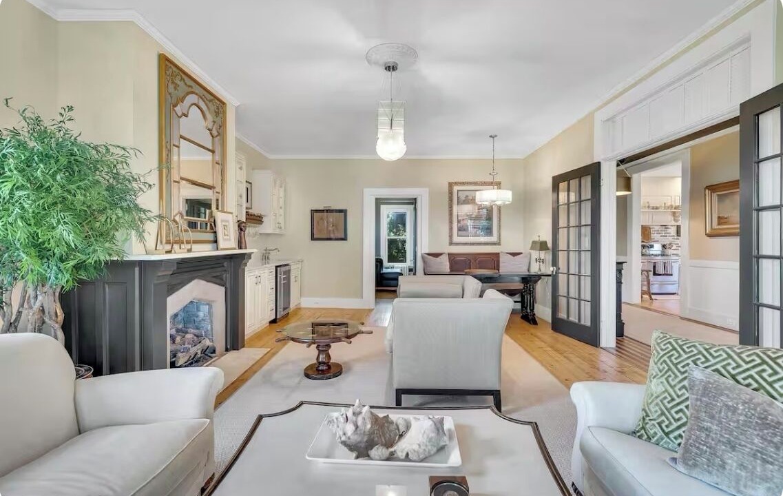 Photo of Livingroom in New London