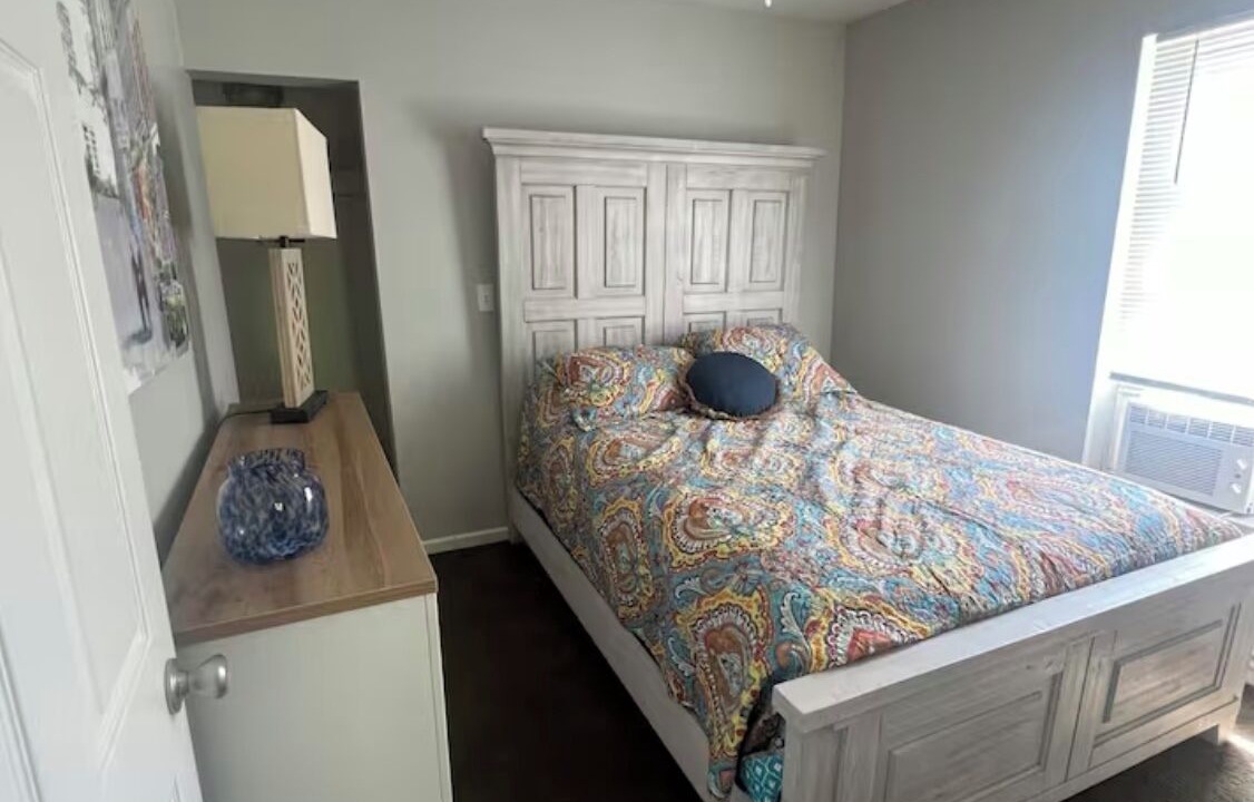 Photo of Bedroom in Muncie