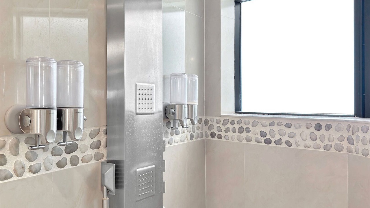 Photo of Bathroom in Coral Shores