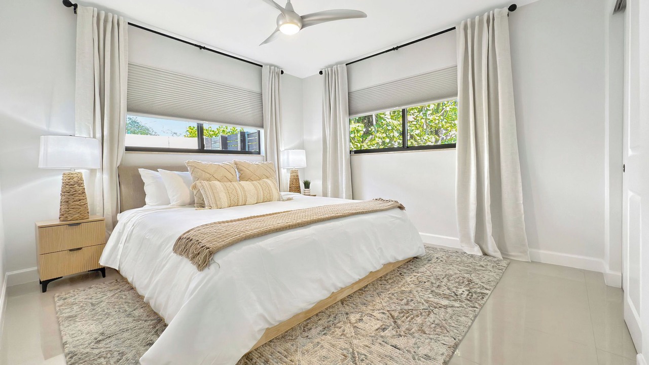 Photo of Bedroom in Coral Shores