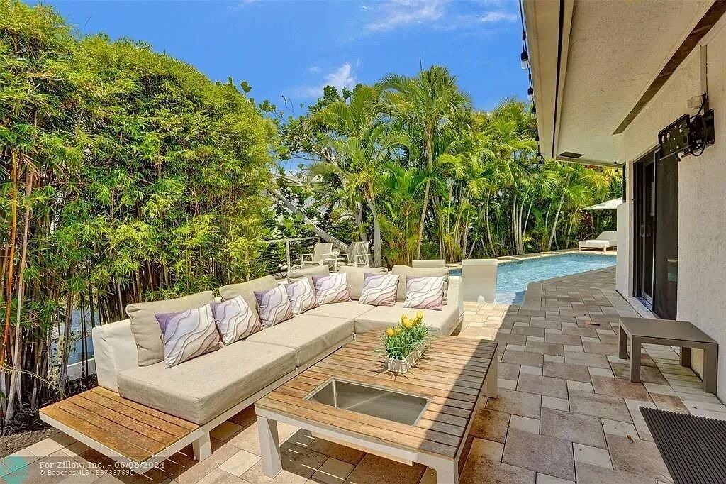 Photo of Patio Balcony in Coral Shores