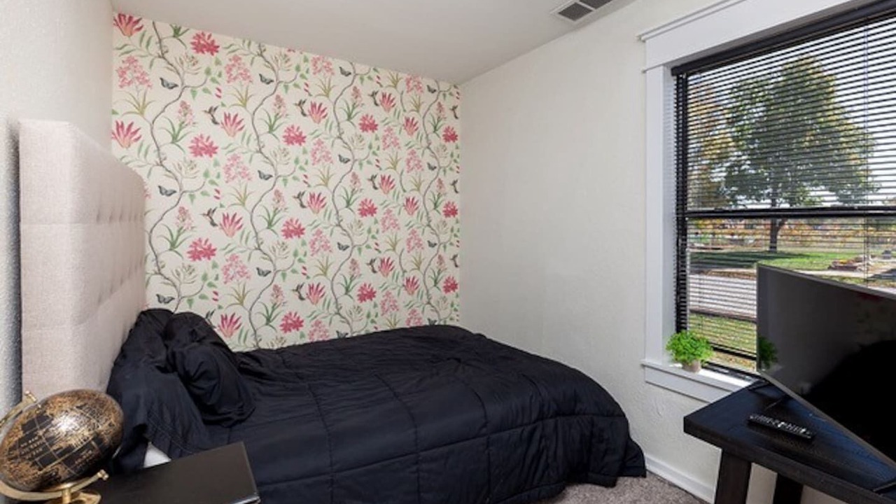 Photo of Bedroom in Des Moines