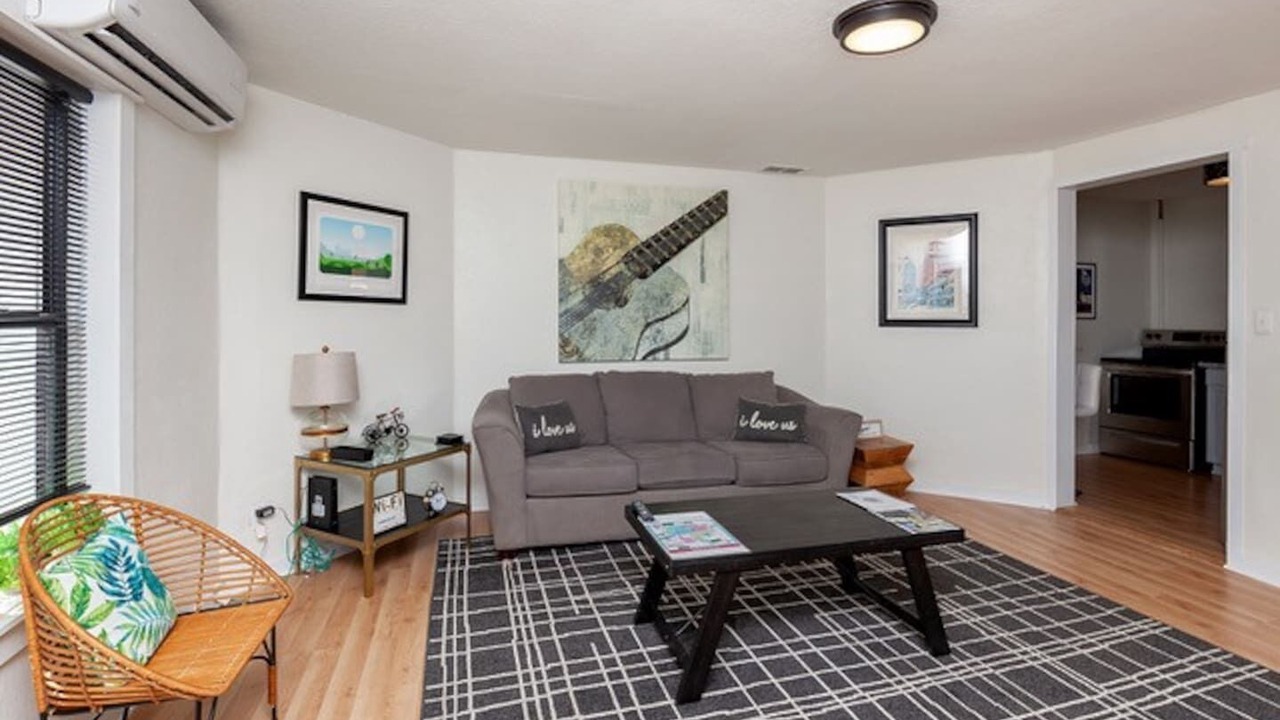 Photo of Livingroom in Des Moines