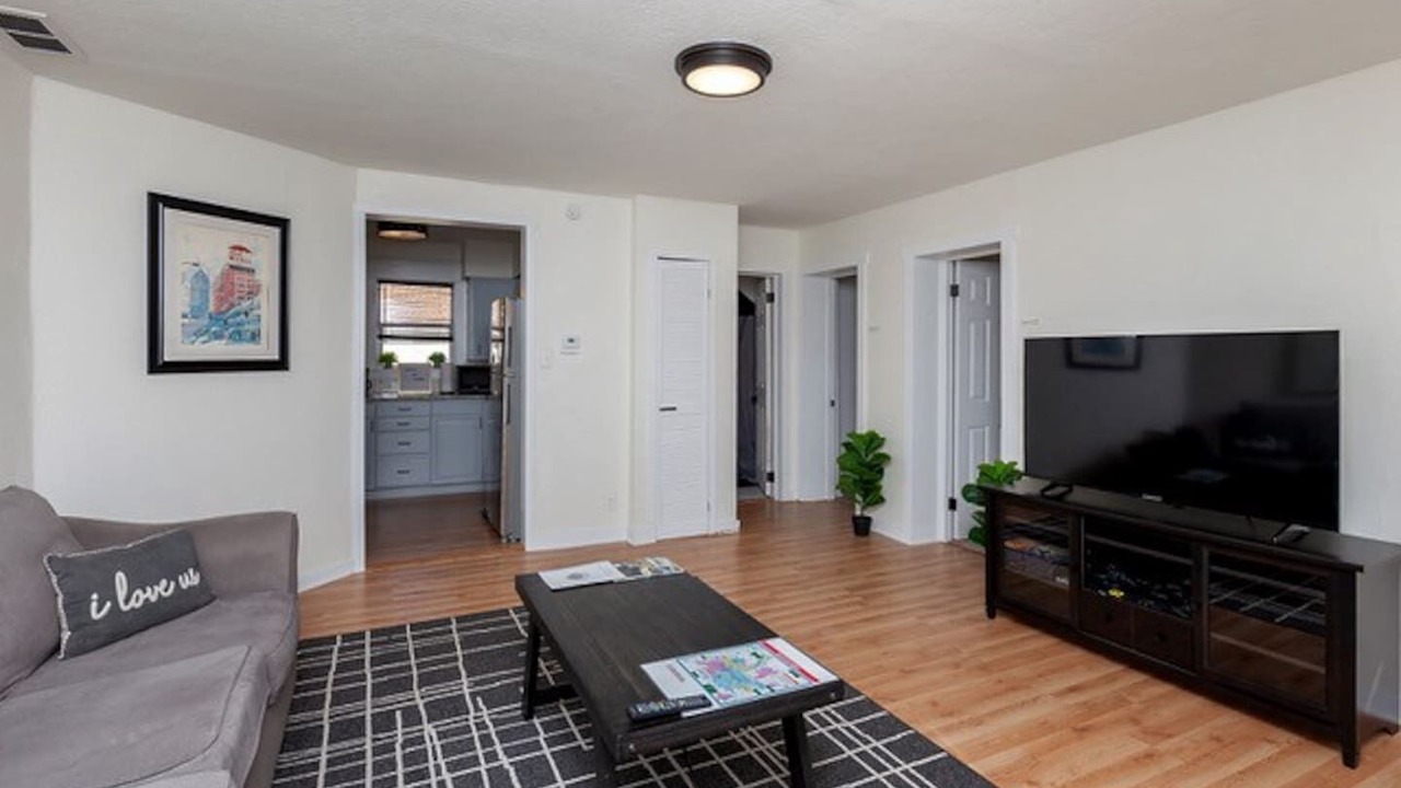 Photo of Livingroom in Des Moines