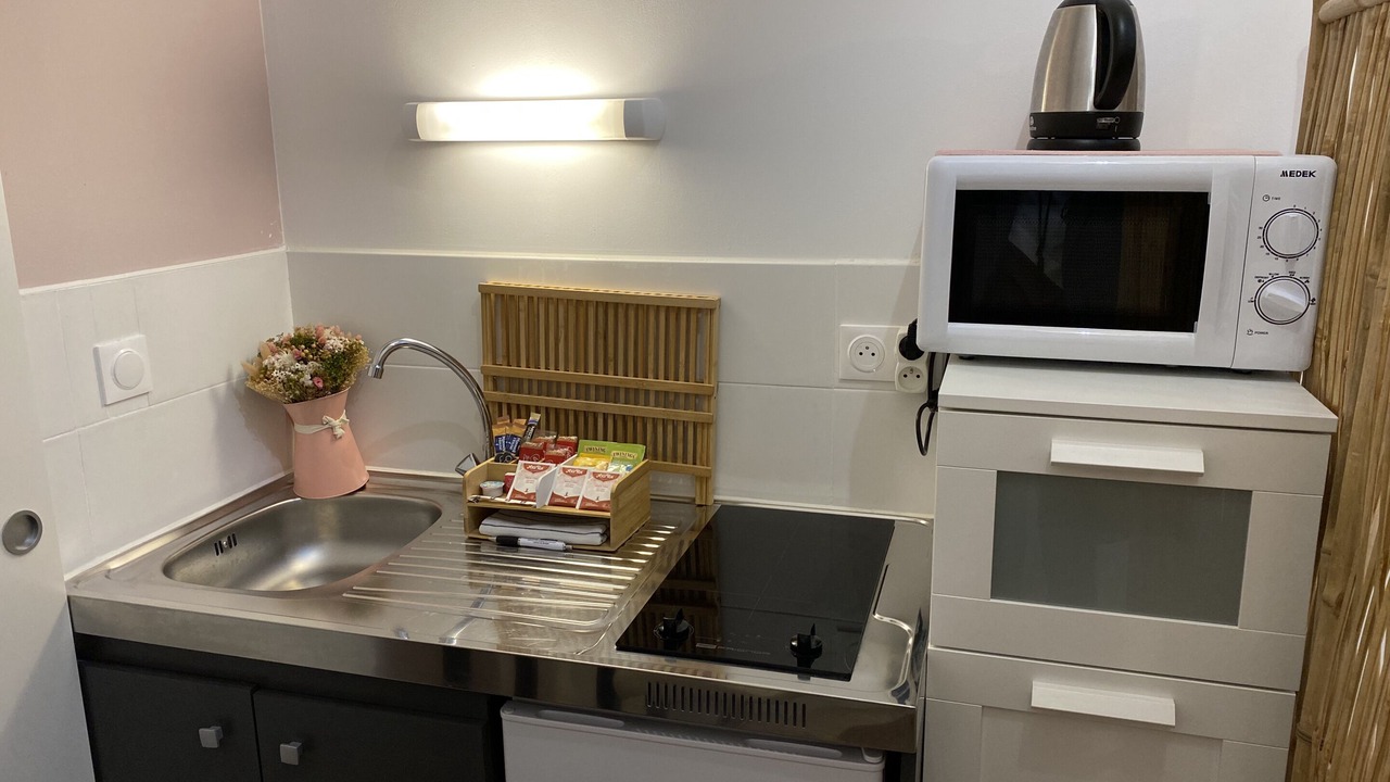 Photo of Kitchen in Chartres-de-Bretagne