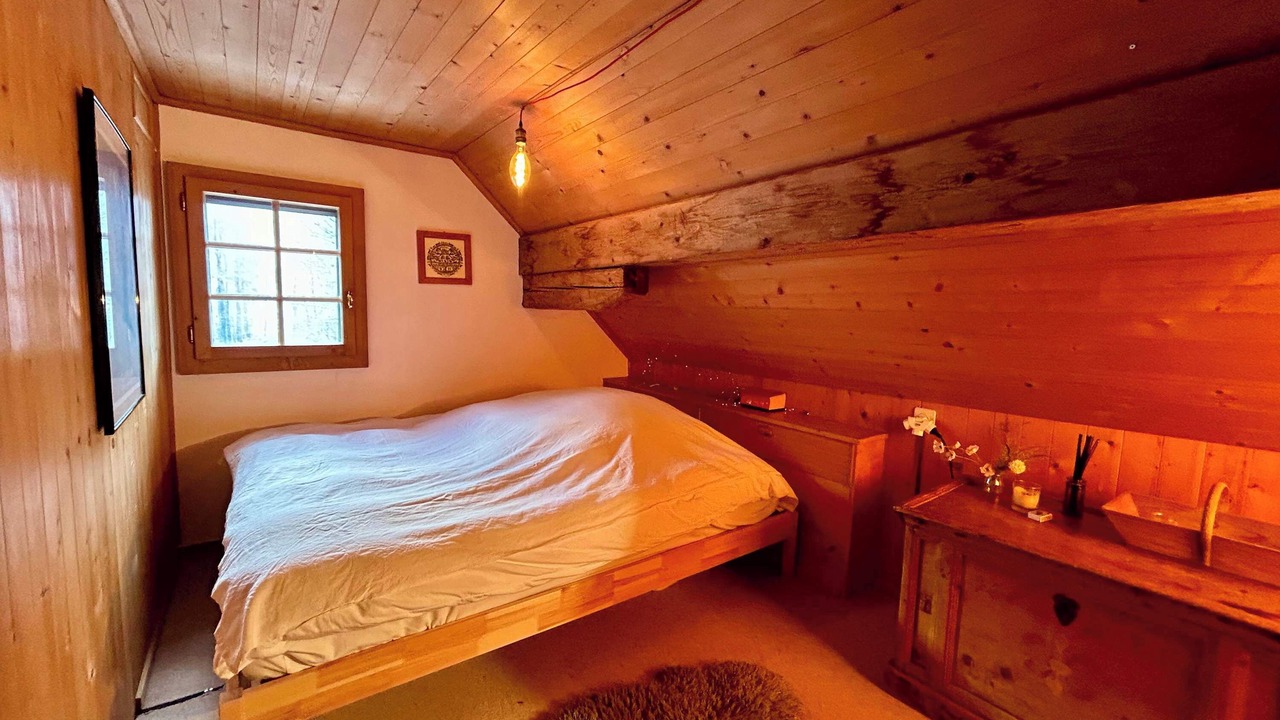 Photo of Bedroom in Rougemont