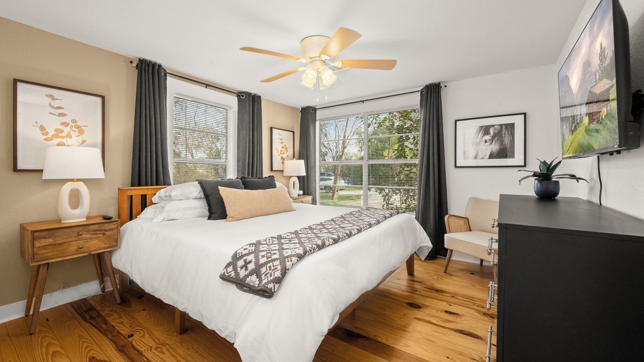 Photo of Bedroom in Tomball
