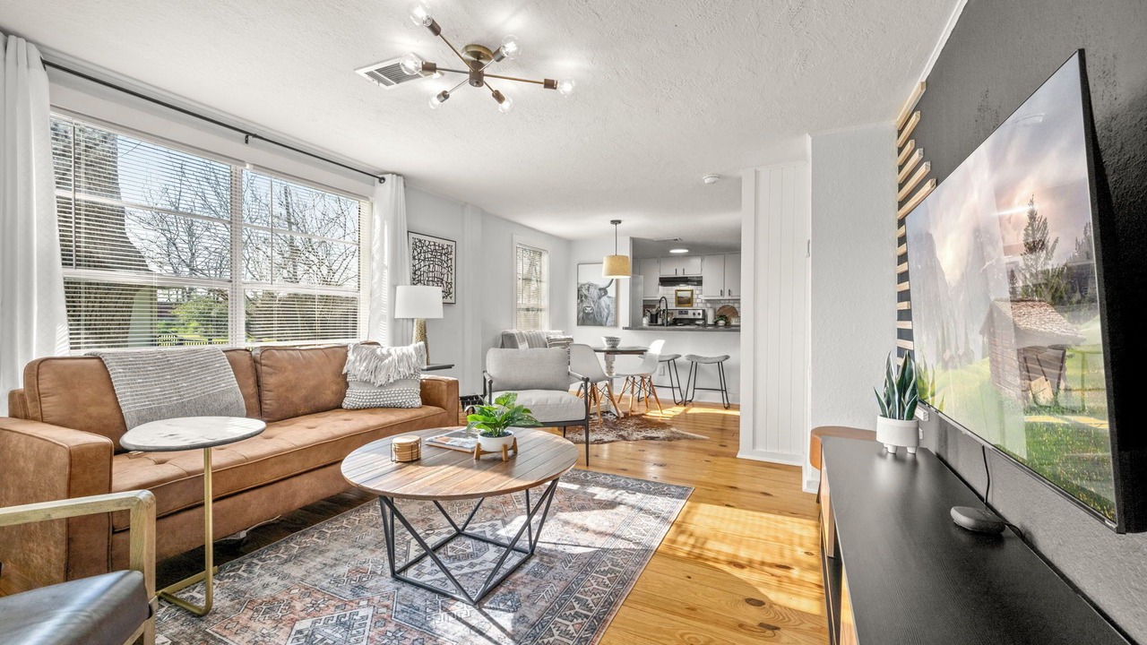 Photo of Livingroom in Tomball