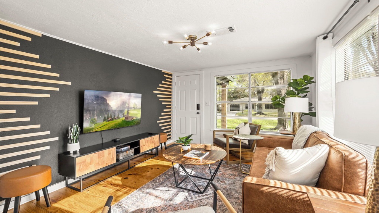 Photo of Livingroom in Tomball