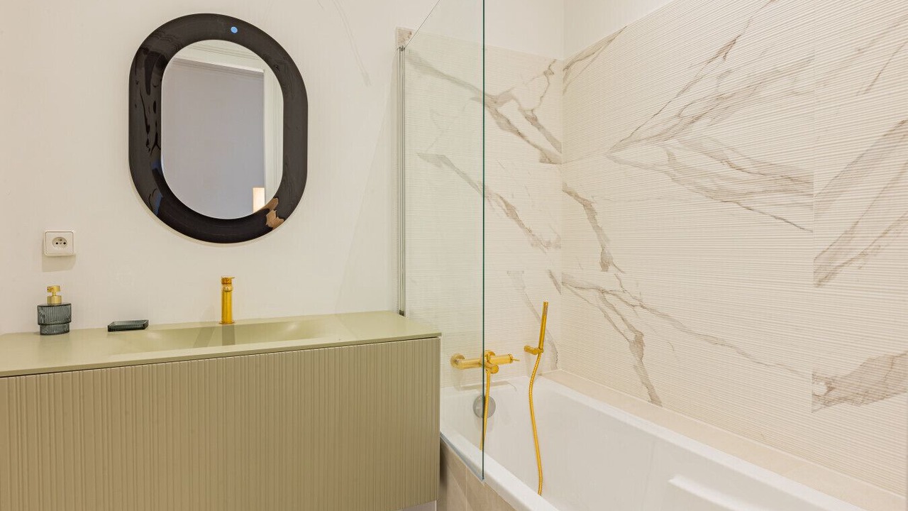 Photo of Bathroom in Porte-Dauphine