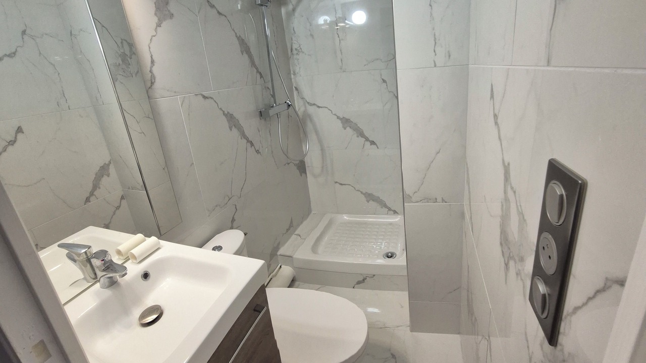 Photo of Bathroom in Champigny-sur-Marne