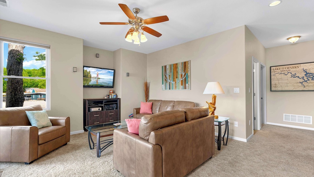 Photo of Bedroom in Sunrise Beach
