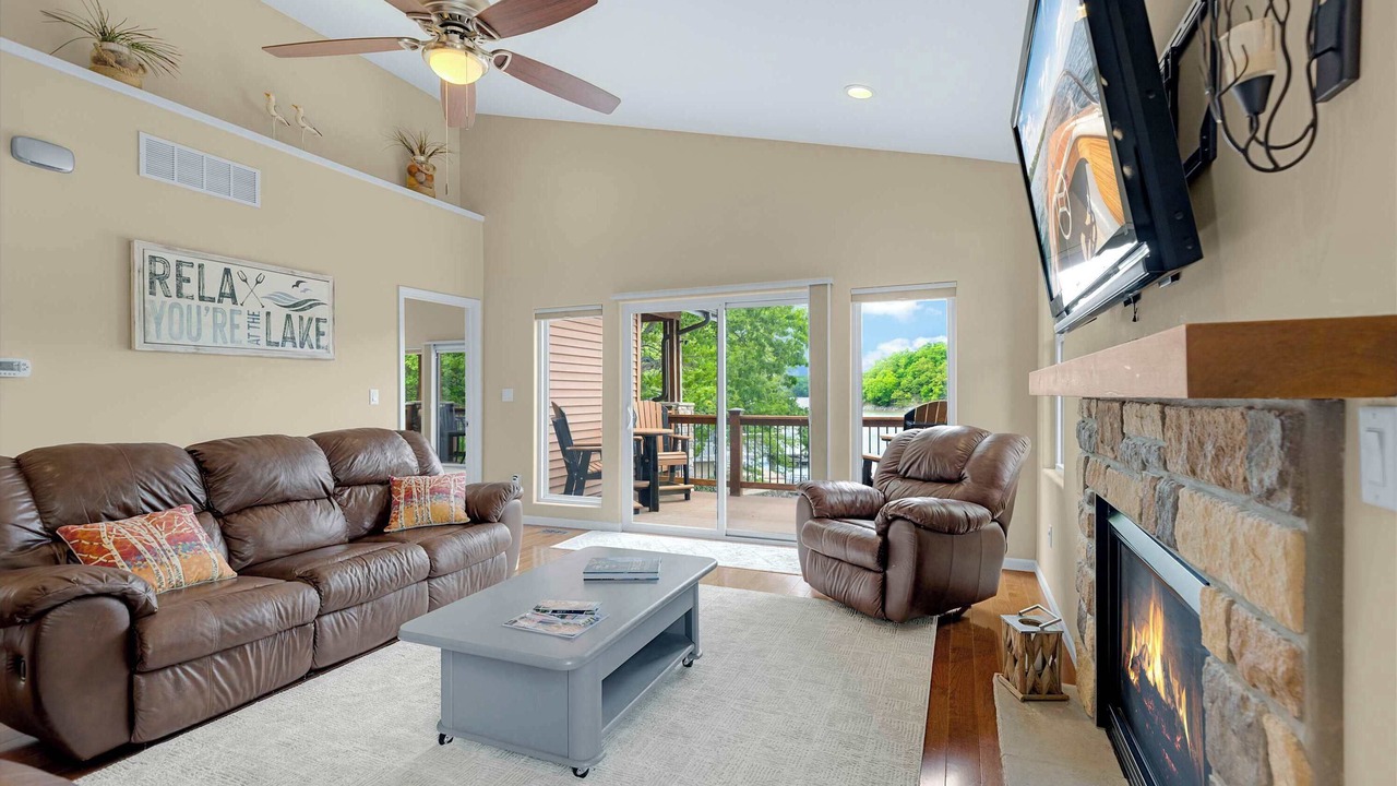 Photo of Bedroom in Sunrise Beach