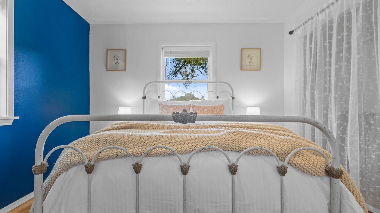 Photo of Bedroom in Harrison