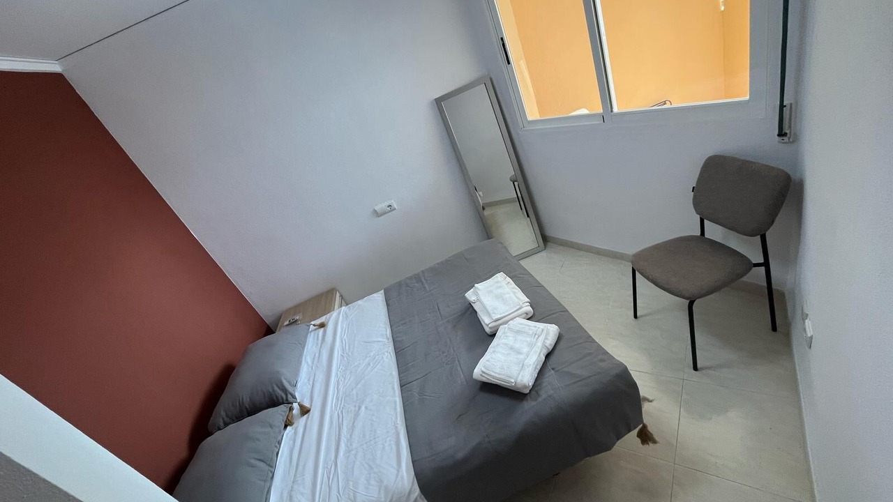Photo of Bedroom in Piles
