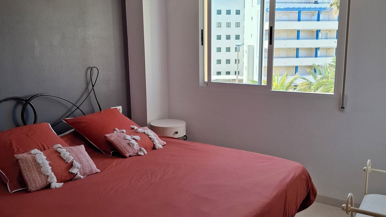 Photo of Bedroom in Piles
