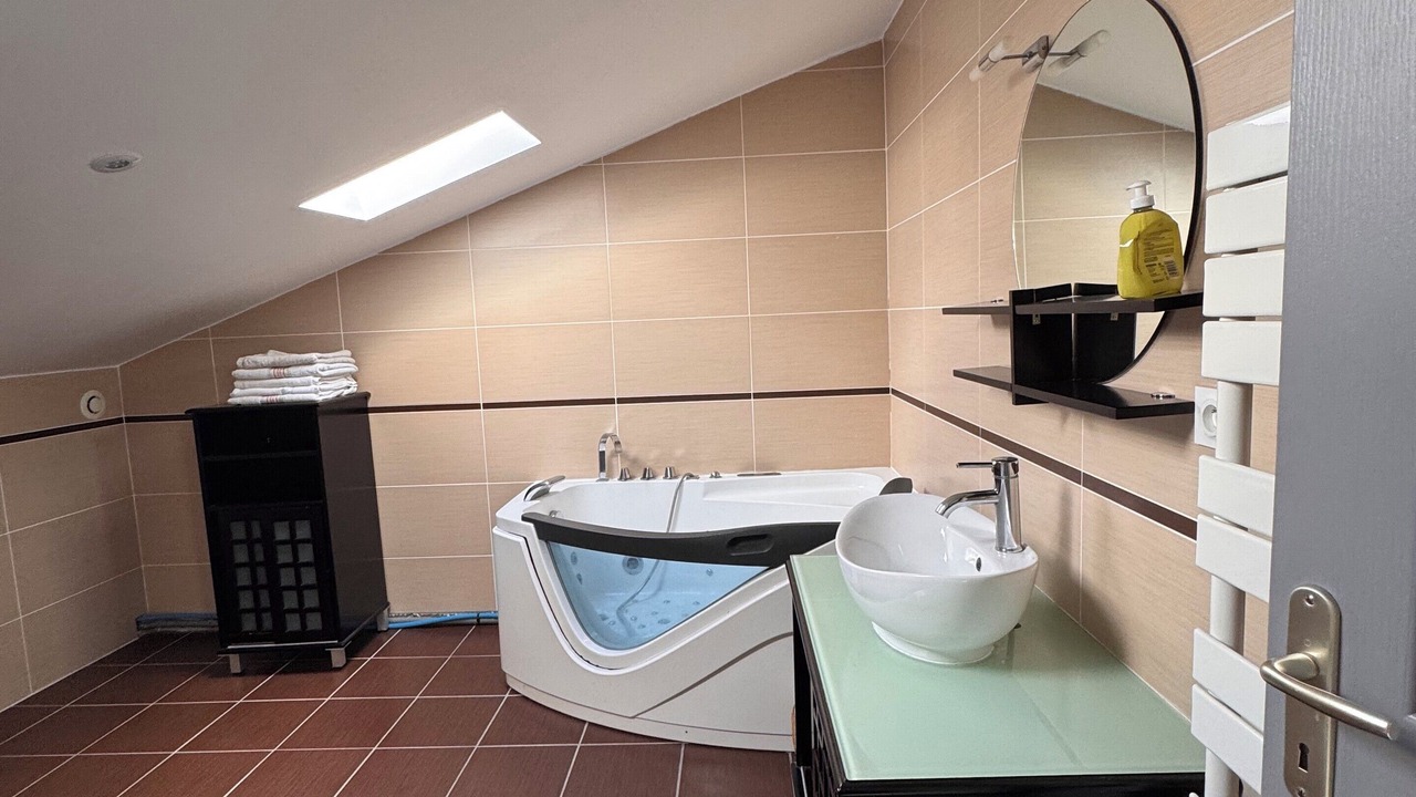Photo of Bathroom in Saint-Andre