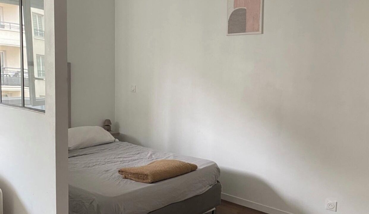 Photo of Bedroom in Rosny-sous-Bois