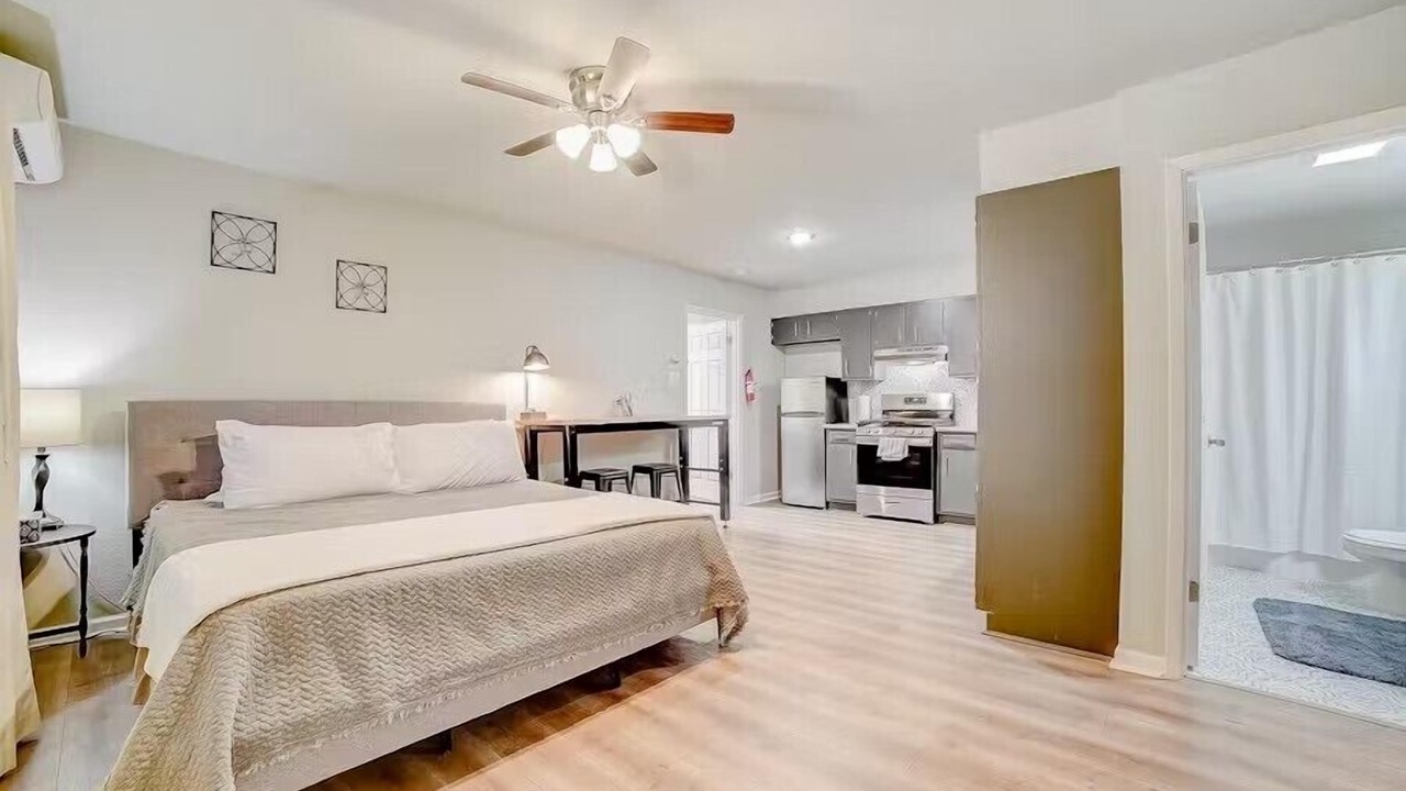 Photo of Bedroom in Pecan Valley