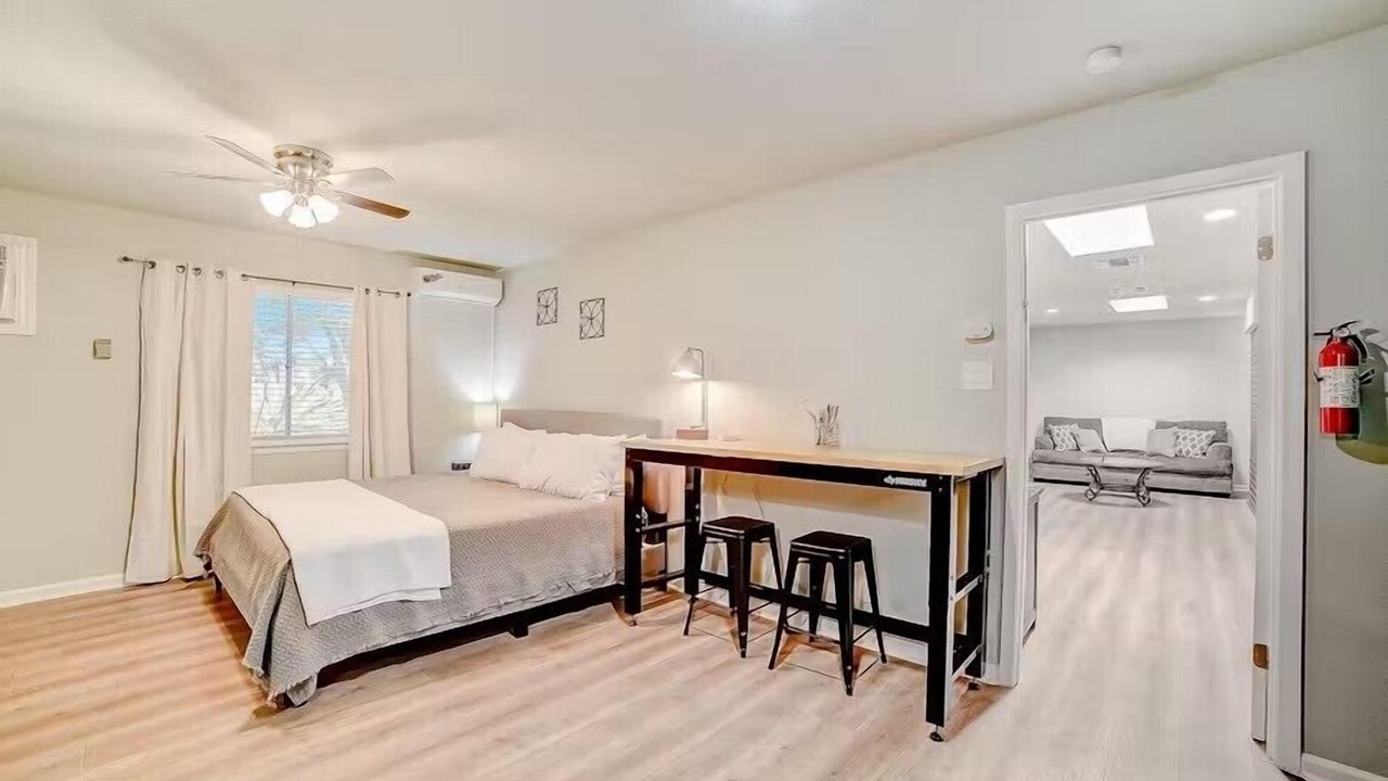 Photo of Bedroom in Pecan Valley