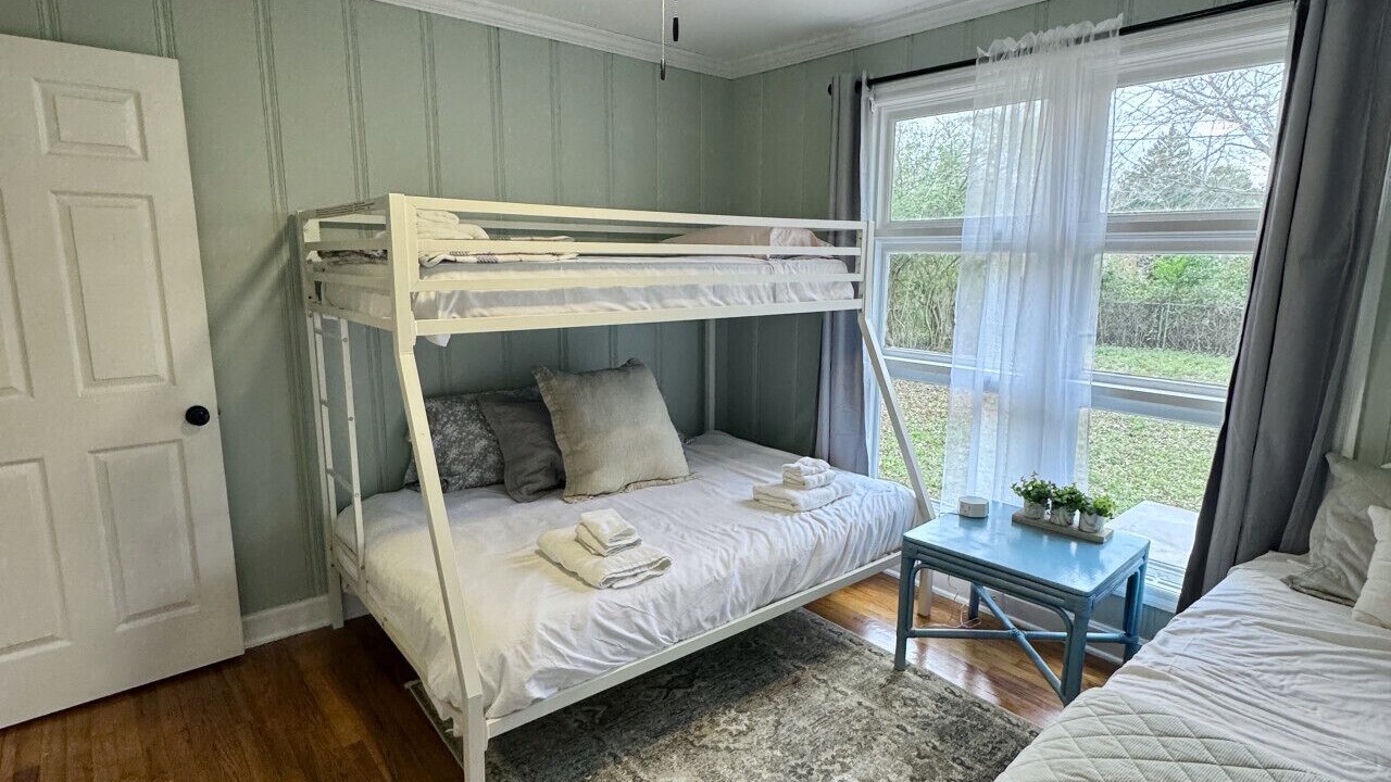 Photo of Bedroom in Rosewood