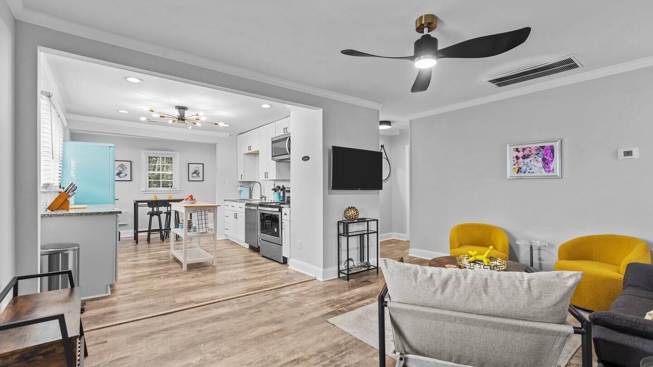 Photo of Bedroom in Downtown